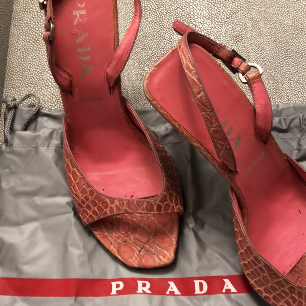 PRADA 35.5 GENUINE ALLIGATOR CROC  Pink Sandals 3” heel, bottom new, dust bag - Picture 12 of 12